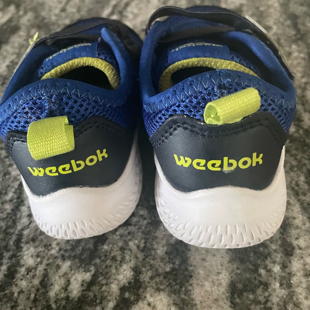 Weebok by Reebok - Picture 2 of 3